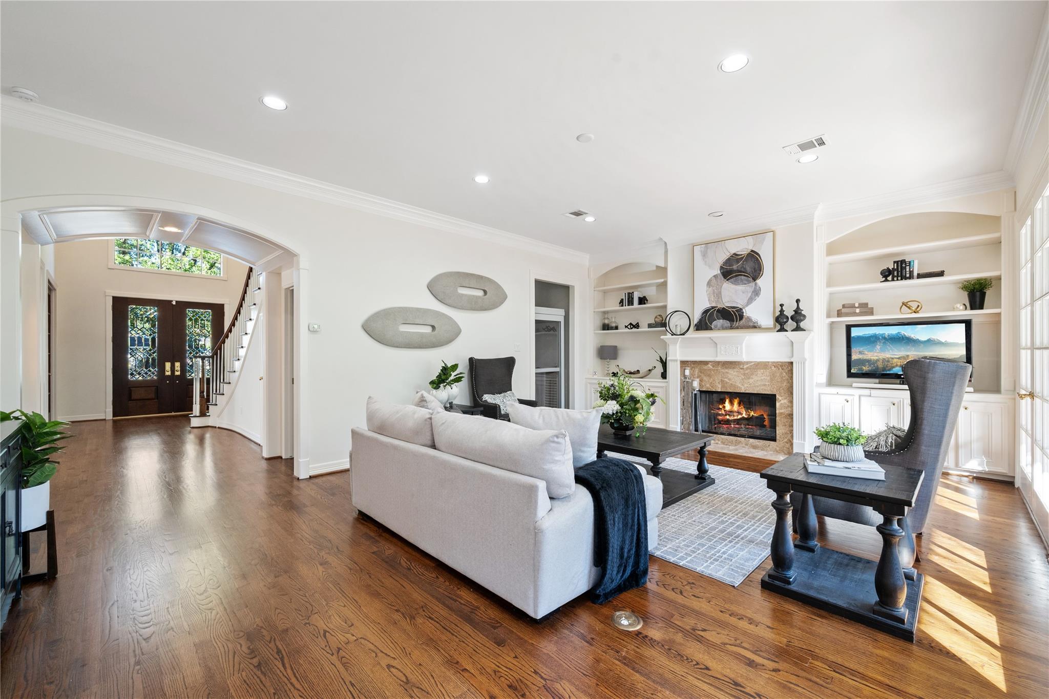 Houston, Texas, 77027, United States, 4 Bedrooms Bedrooms, ,5 BathroomsBathrooms,Residential,Active,1973647