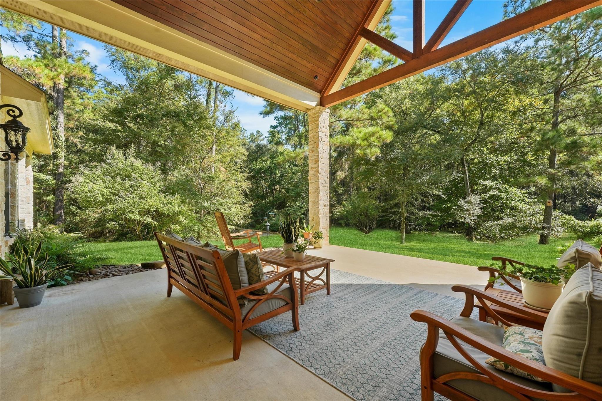 Montgomery, Texas, 77316, United States, 4 Bedrooms Bedrooms, ,3 BathroomsBathrooms,Residential,Active,1953985