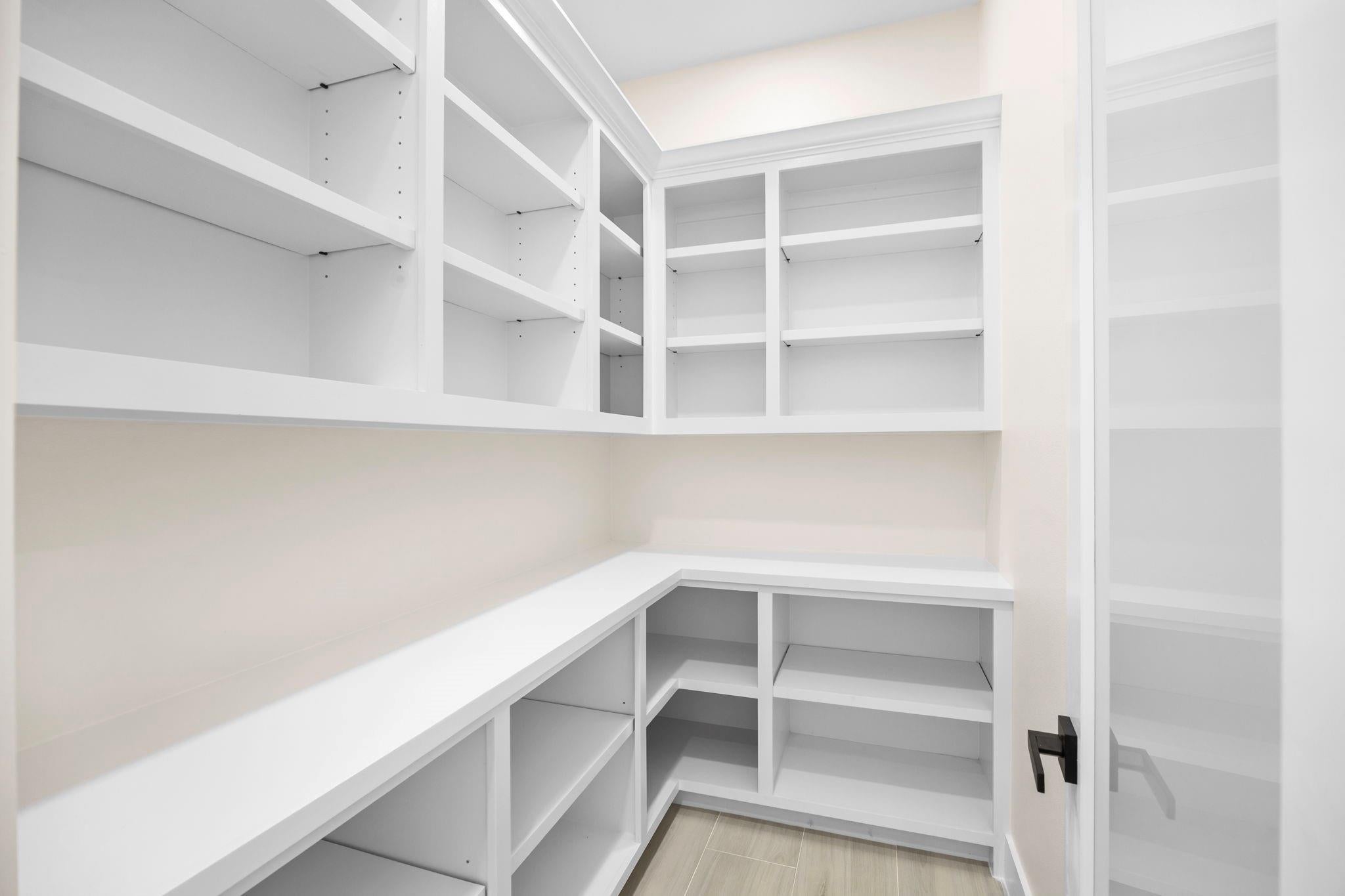 Montgomery, Texas, 77316, United States, 4 Bedrooms Bedrooms, ,4 BathroomsBathrooms,Residential,Active,1962179