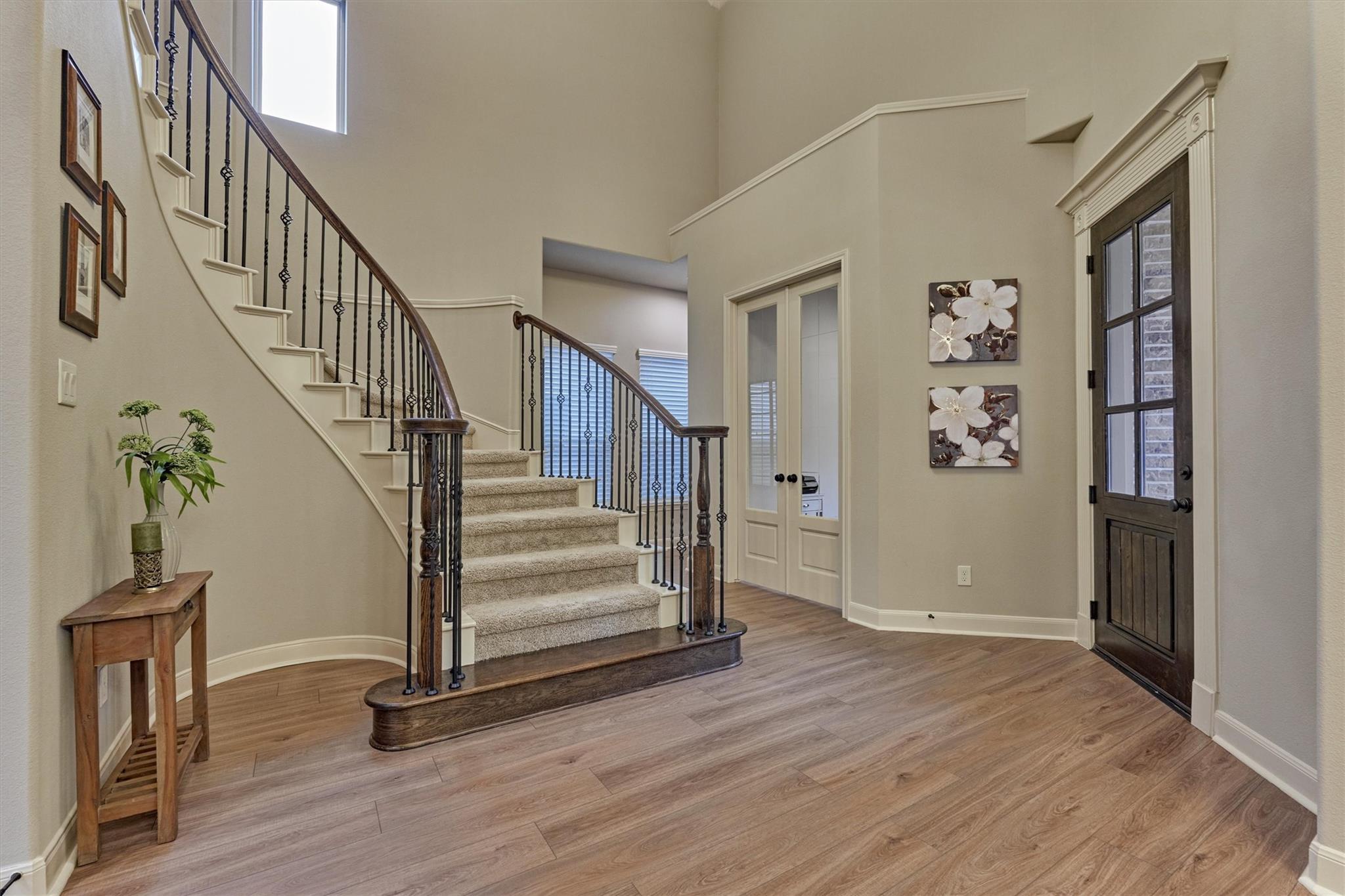 Montgomery, Texas, 77316, United States, 5 Bedrooms Bedrooms, ,4 BathroomsBathrooms,Residential,Active,1927663
