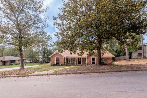 1701 25TH ST, HUNTSVILLE, TX 77340, photo 4 of 47