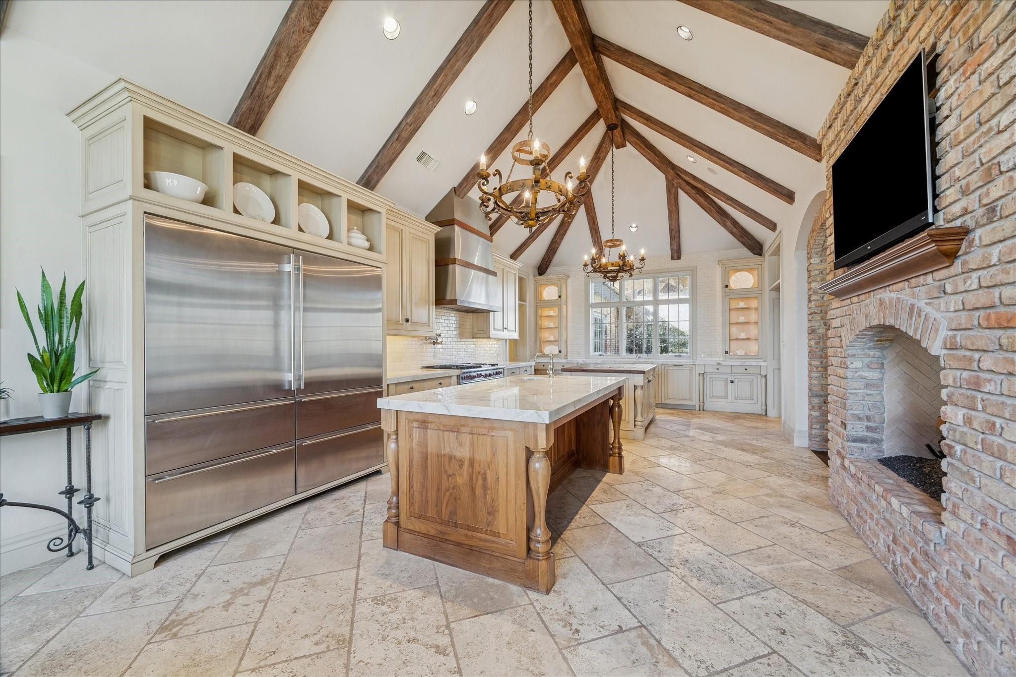 Sugar Land, Texas, 77479, United States, 5 Bedrooms Bedrooms, ,7 BathroomsBathrooms,Residential,Active,1992247