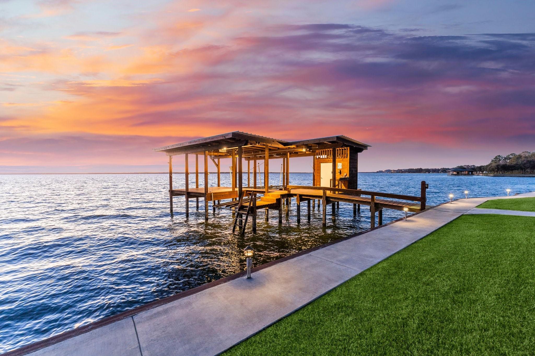 Onalaska, Texas, 77360, United States, ,4 BathroomsBathrooms,Residential,Active,1709536