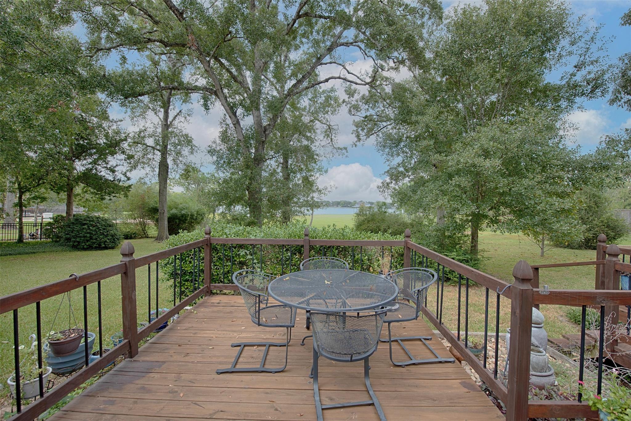 Taylor Lake Village, Texas, 77586, United States, 3 Bedrooms Bedrooms, ,3 BathroomsBathrooms,Residential,Active,1953995