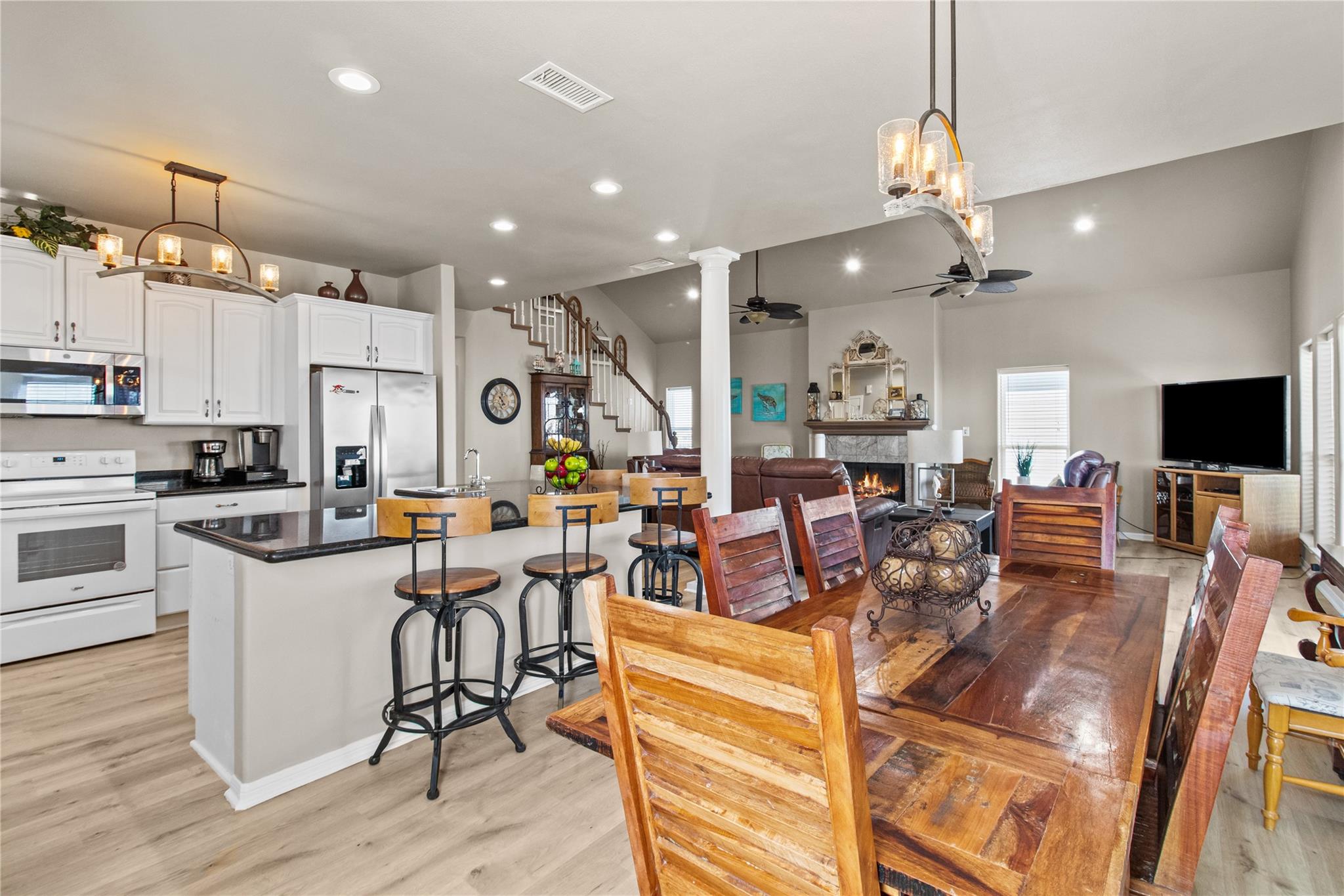 Galveston, Texas, 77554, United States, 4 Bedrooms Bedrooms, ,5 BathroomsBathrooms,Residential,Active,1985590