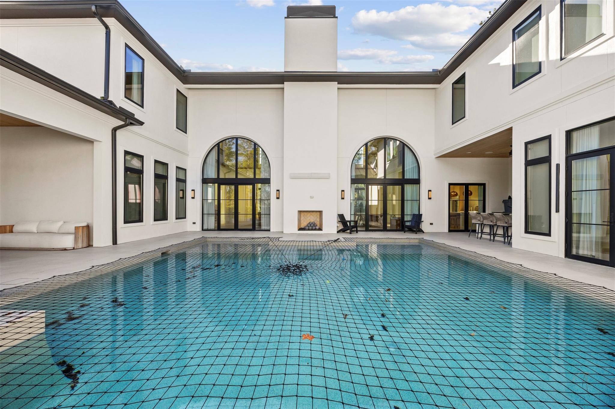 Montgomery, Texas, 77316, United States, 6 Bedrooms Bedrooms, ,7 BathroomsBathrooms,Residential,Active,2012208