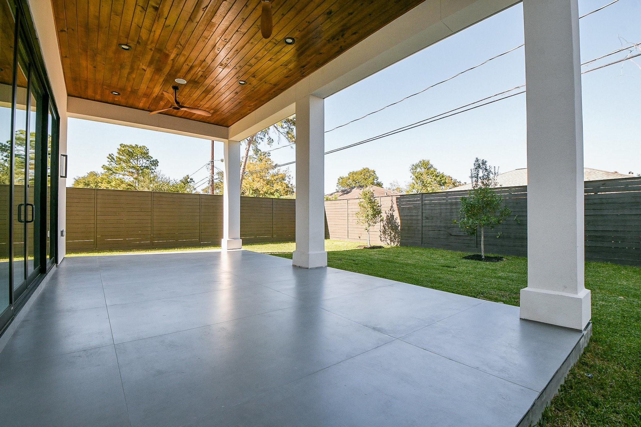 Houston, Texas, 77055, United States, 4 Bedrooms Bedrooms, ,5 BathroomsBathrooms,Residential,Active,1967102