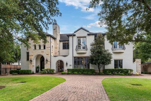 11705 LONGLEAF LN, HOUSTON, TX 77024 - Image 1