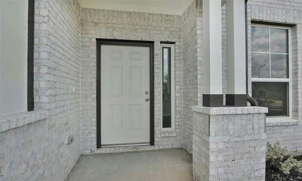 32302 CEDAR CREST DR, WALLER, TX 77484, photo 5 of 38