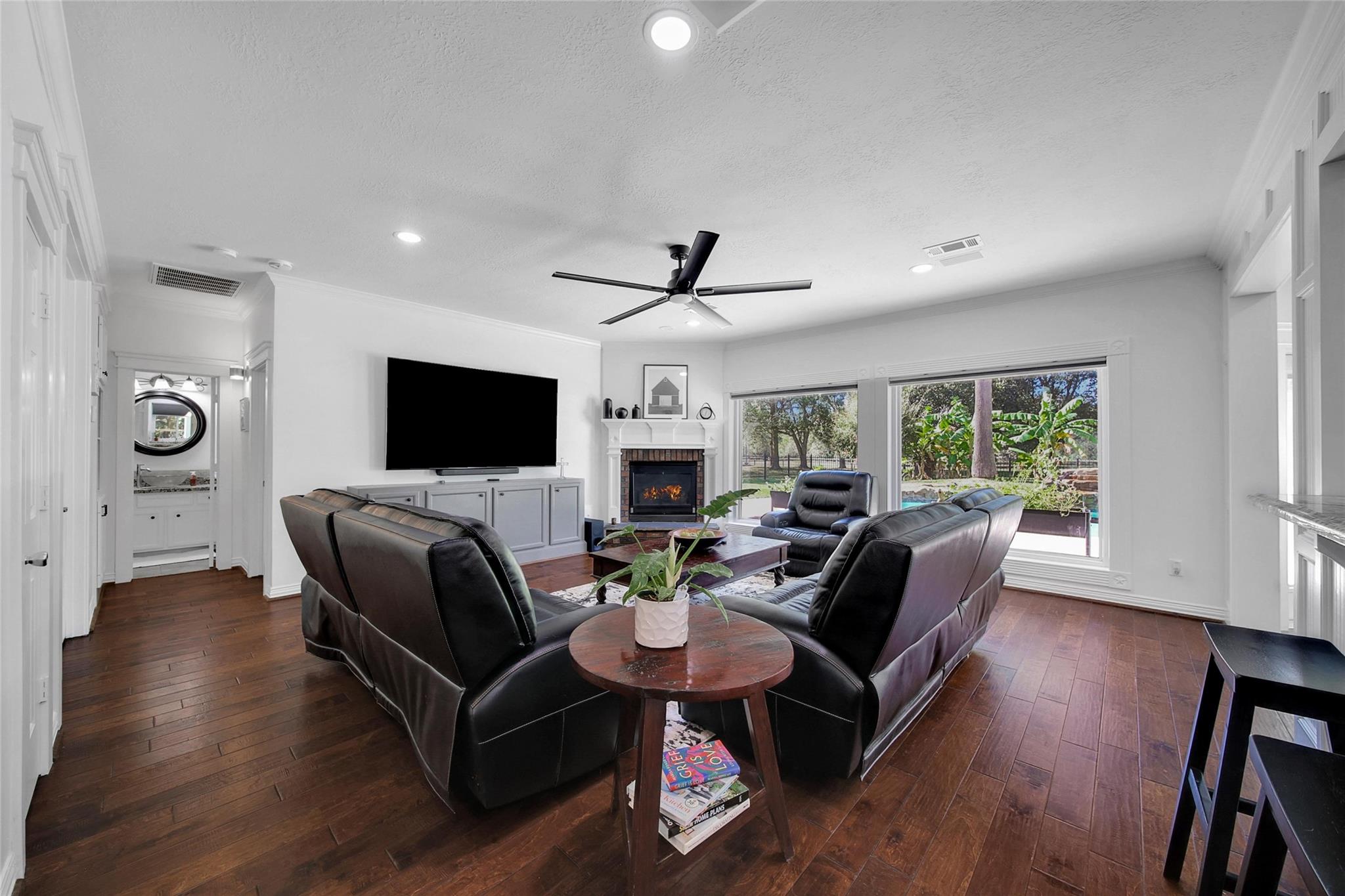 Magnolia, Texas, 77355, United States, 5 Bedrooms Bedrooms, ,3 BathroomsBathrooms,Residential,Active,2000195