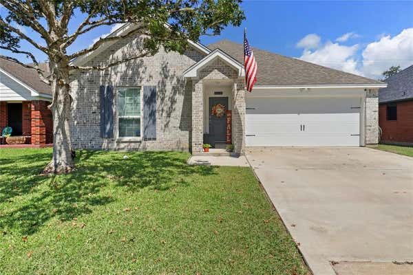 609 PRAIRIE LN, ANGLETON, TX 77515 - Image 1