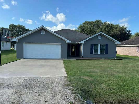 623 CATHERINE ST, WINNIE, TX 77665 - Image 1