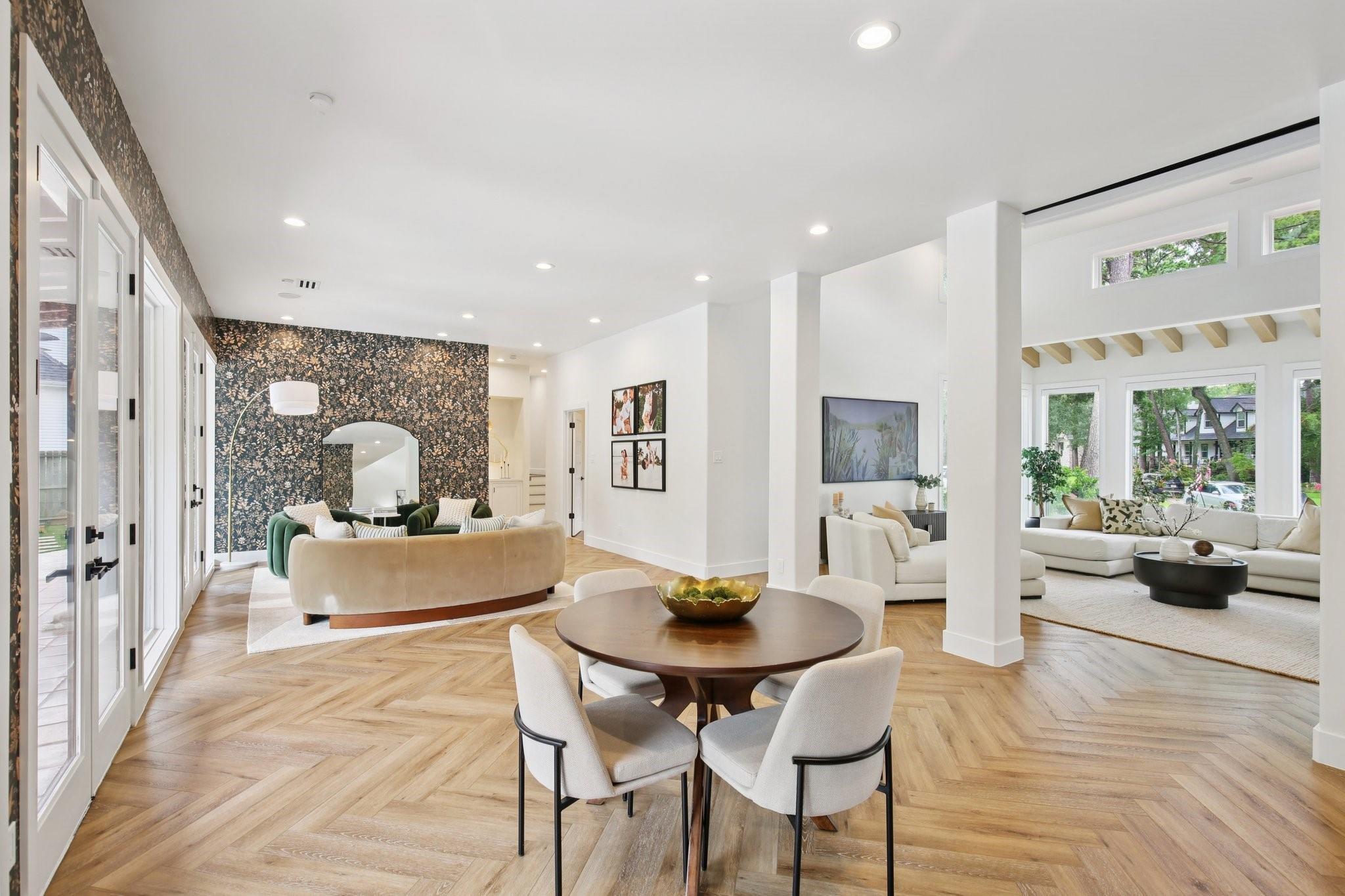 Houston, Texas, 77079, United States, 5 Bedrooms Bedrooms, ,6 BathroomsBathrooms,Residential,Active,1960174