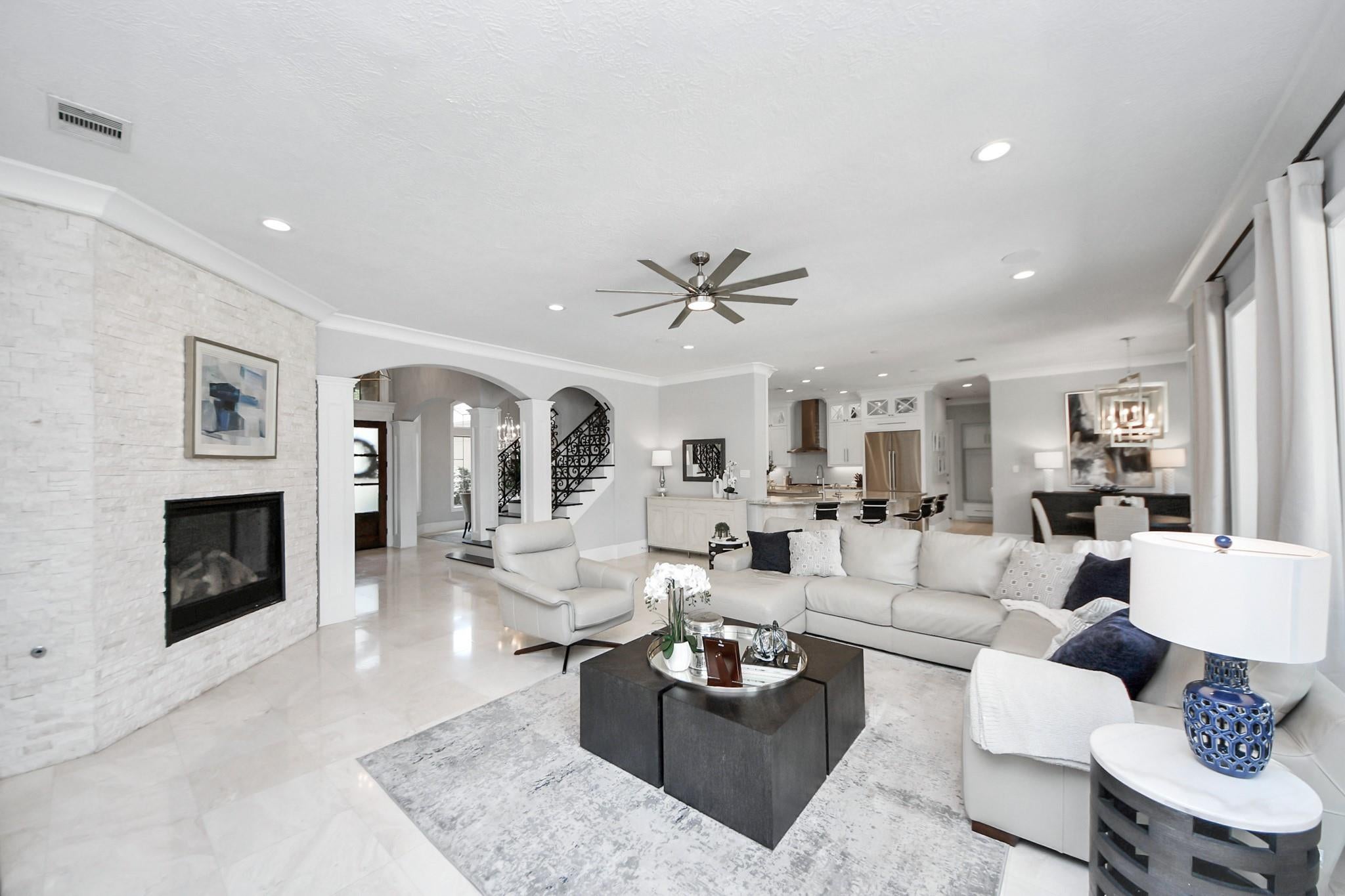 Kingwood, Texas, 77345, United States, 5 Bedrooms Bedrooms, ,5 BathroomsBathrooms,Residential,Active,1967113