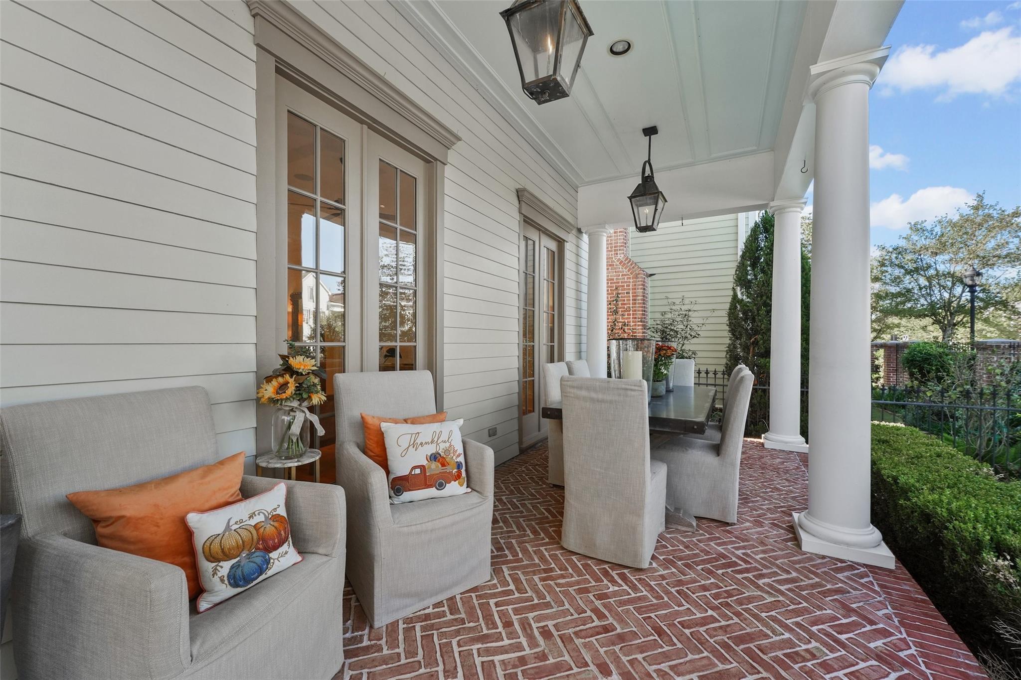 The Woodlands, Texas, 77380, United States, 4 Bedrooms Bedrooms, ,4 BathroomsBathrooms,Residential,Active,1973257