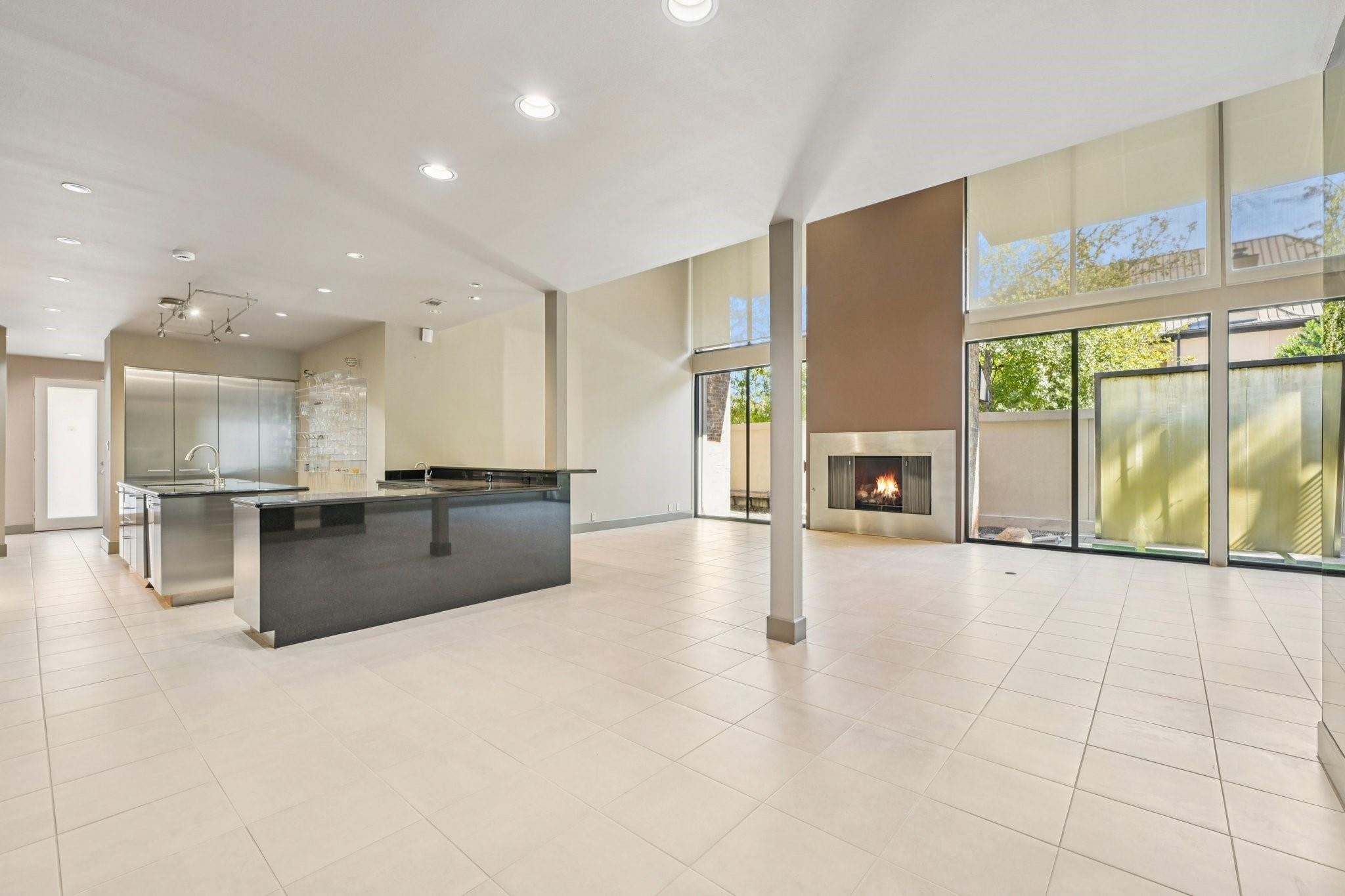 Houston, Texas, 77027, United States, 3 Bedrooms Bedrooms, ,4 BathroomsBathrooms,Residential,Active,1969670