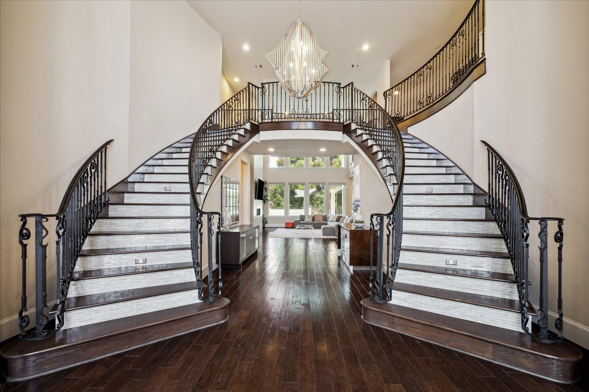 Sugar Land, Texas, 77479, United States, 5 Bedrooms Bedrooms, ,6 BathroomsBathrooms,Residential,Active,1952042