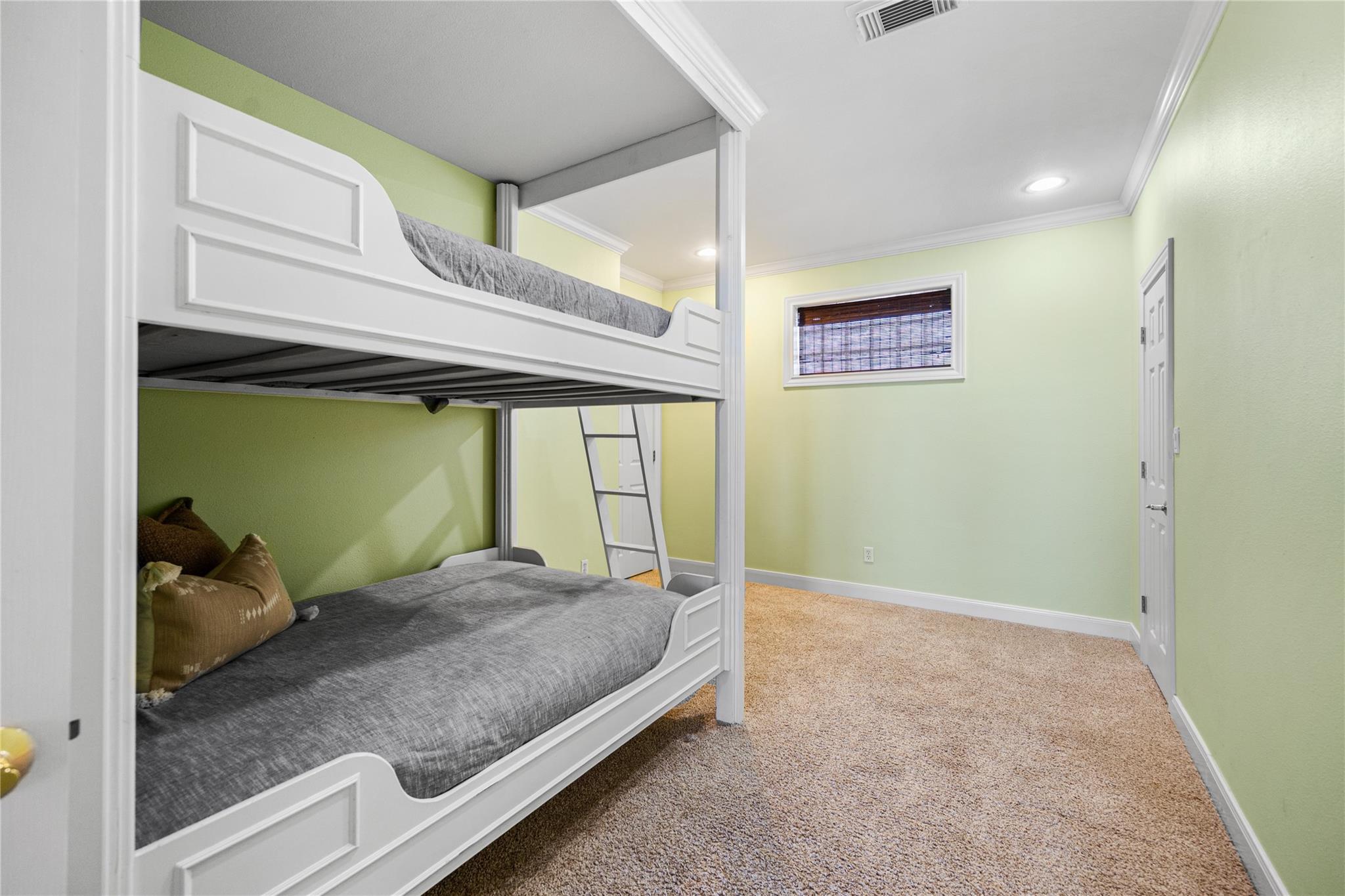 Galveston, Texas, 77554, United States, 4 Bedrooms Bedrooms, ,4 BathroomsBathrooms,Residential,Active,1989793