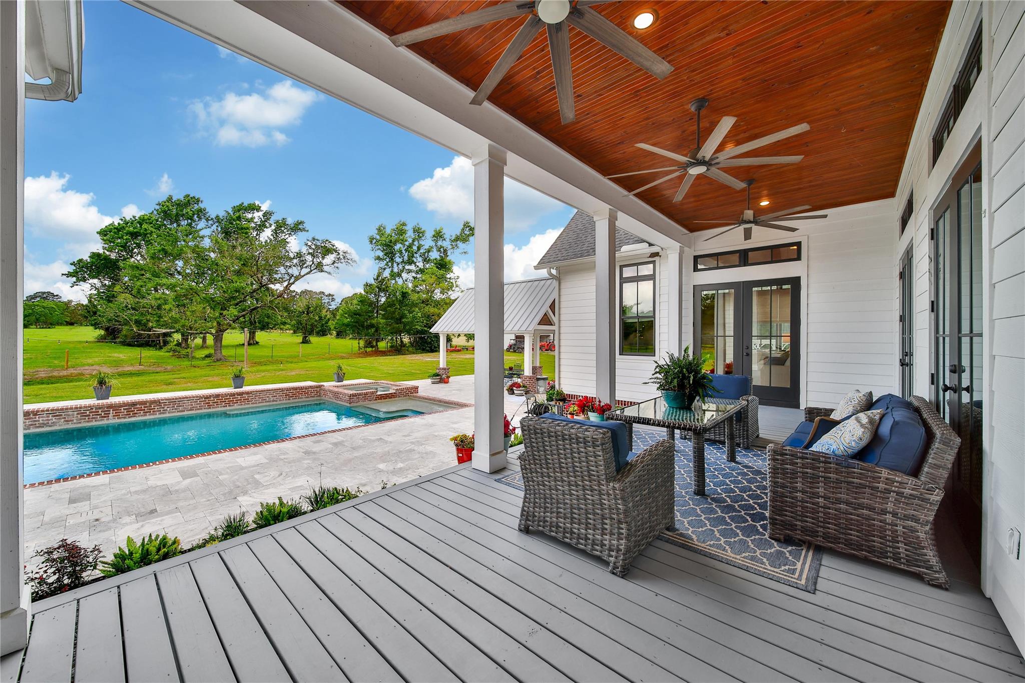 Montgomery, Texas, 77316, United States, 6 Bedrooms Bedrooms, ,8 BathroomsBathrooms,Residential,Active,1970955