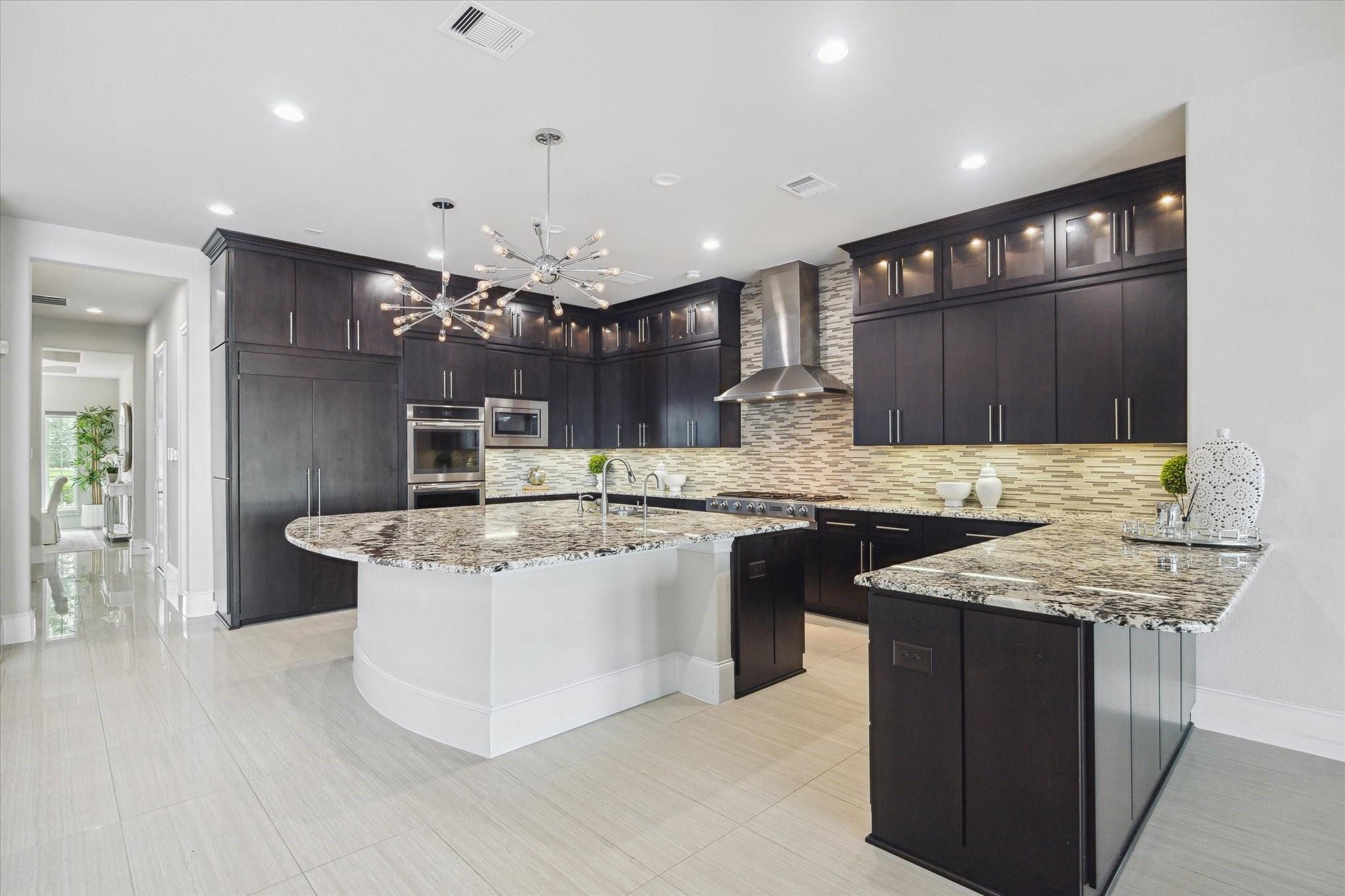 Sugar Land, Texas, 77479, United States, 5 Bedrooms Bedrooms, ,6 BathroomsBathrooms,Residential,Active,1914770