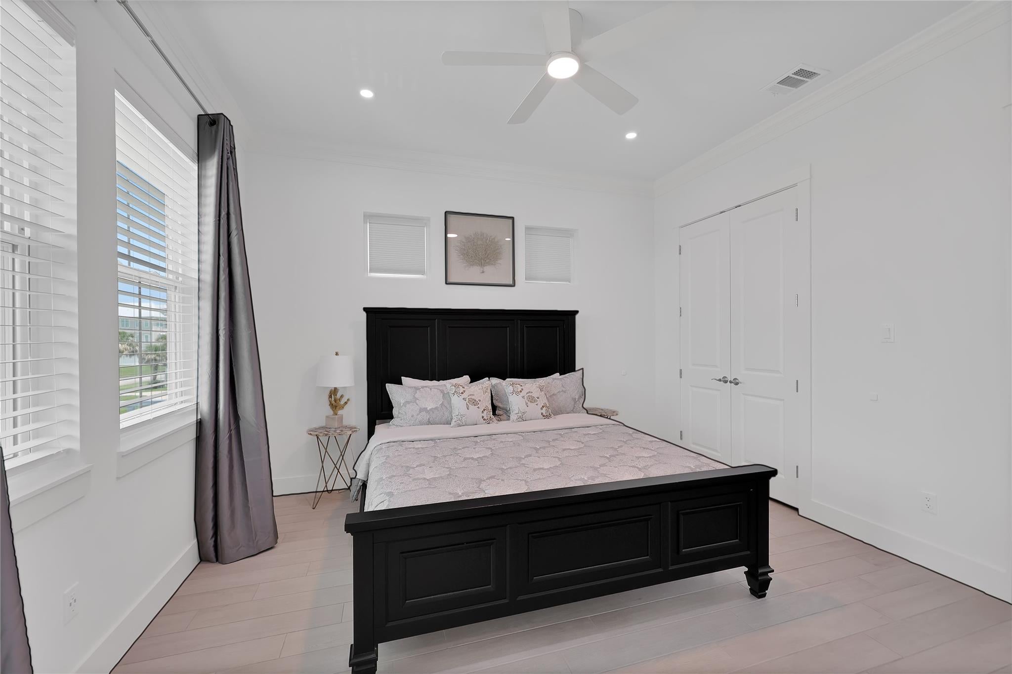 Galveston, Texas, 77554, United States, 4 Bedrooms Bedrooms, ,5 BathroomsBathrooms,Residential,Active,2007141