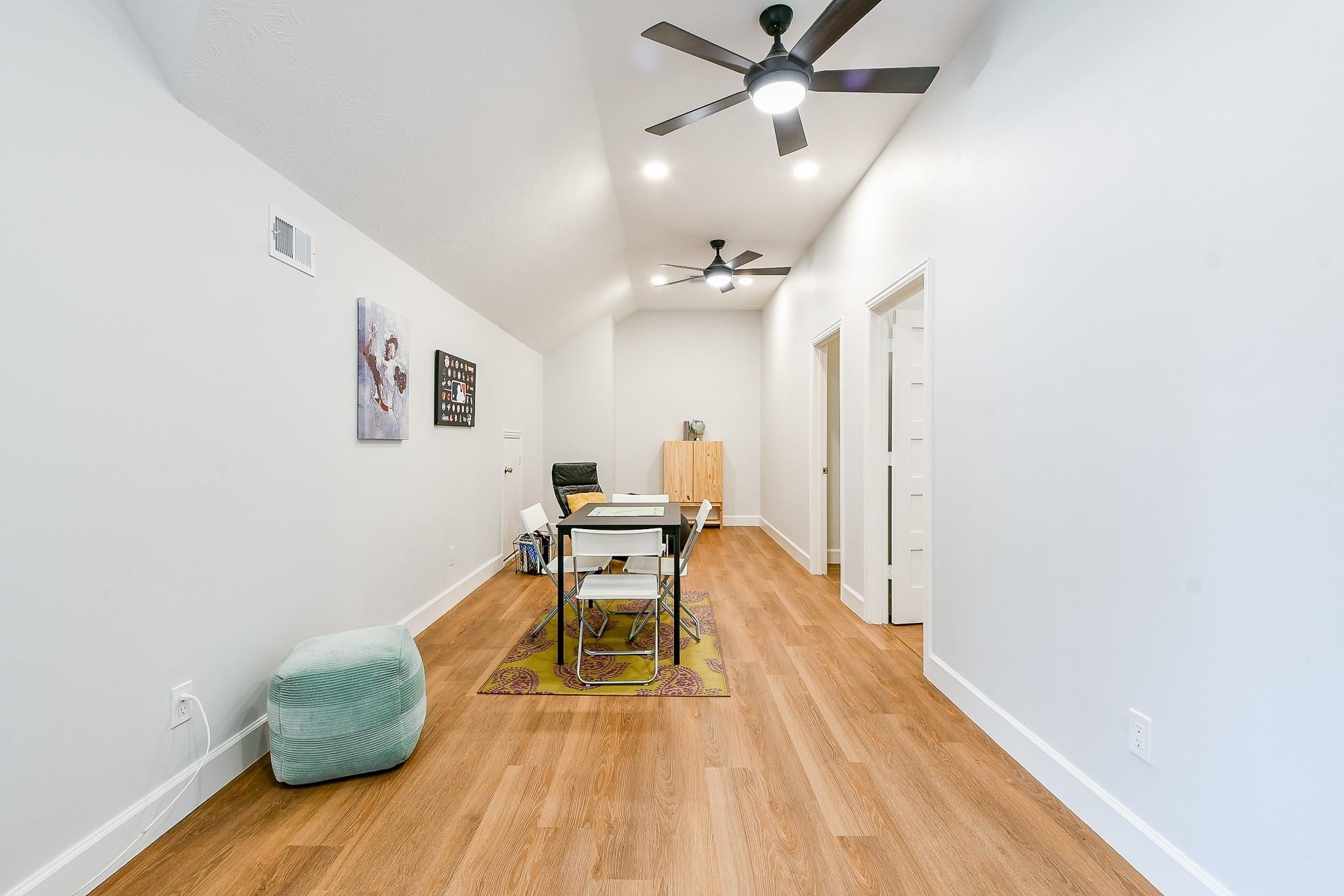 Houston, Texas, 77056, United States, ,3 BathroomsBathrooms,Residential,Active,1888505