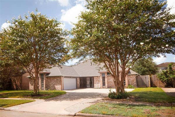 10710 SANDY SHOALS DR, HOUSTON, TX 77071 - Image 1