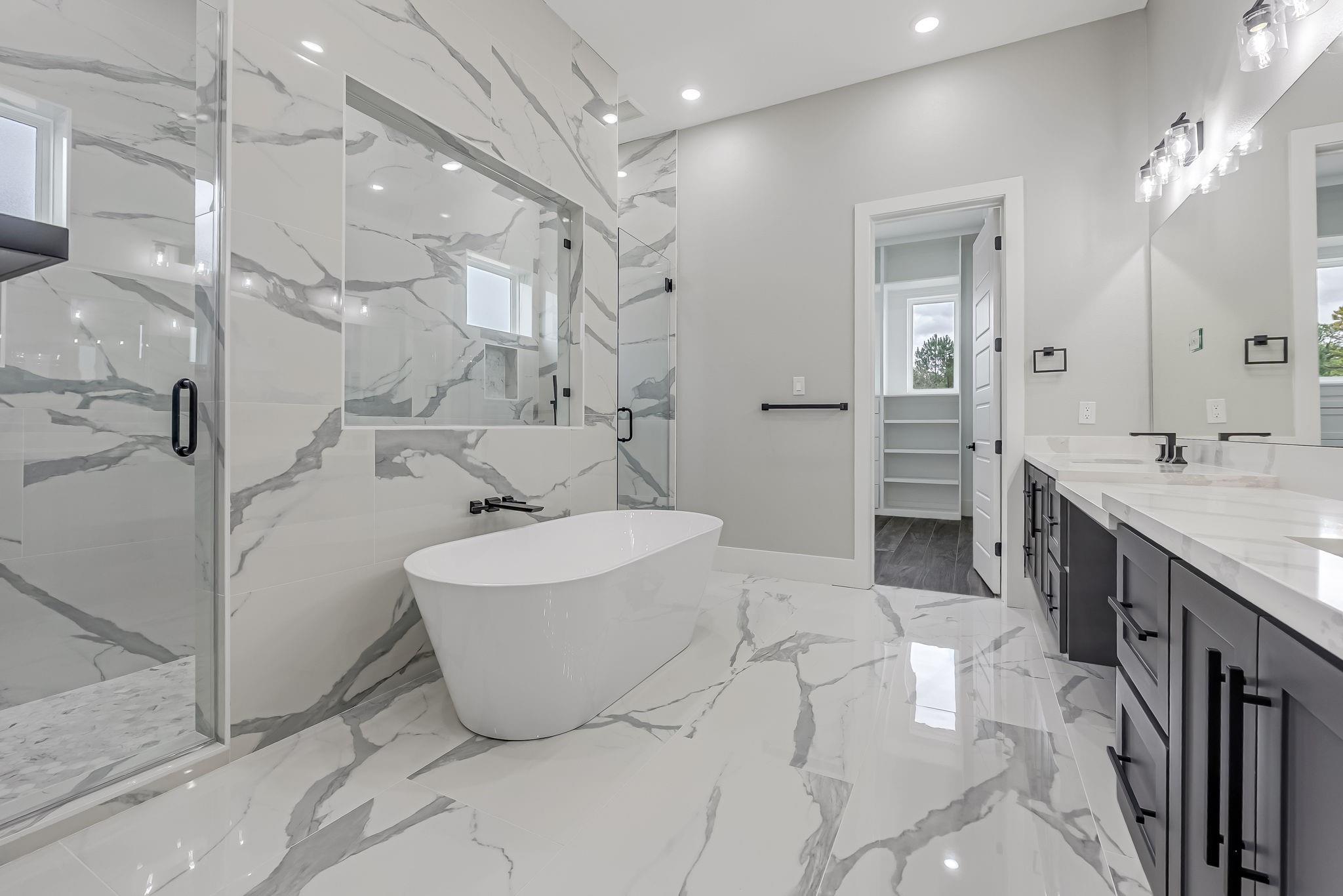 Montgomery, Texas, 77316, United States, 5 Bedrooms Bedrooms, ,6 BathroomsBathrooms,Residential,Active,2015434