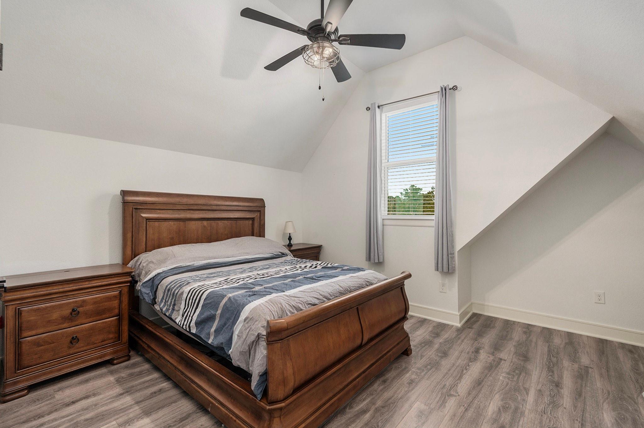 Conroe, Texas, 77304, United States, 6 Bedrooms Bedrooms, ,7 BathroomsBathrooms,Residential,Active,1971805