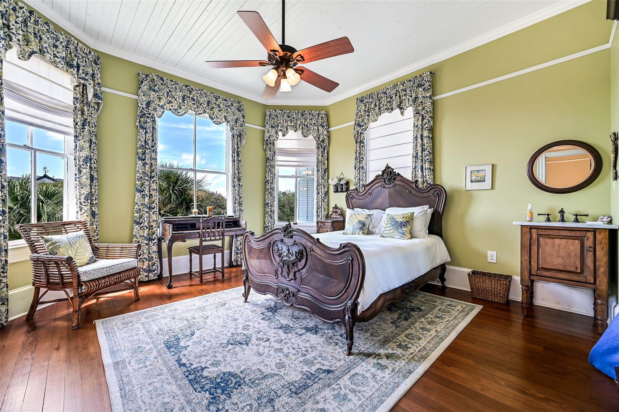 Galveston, Texas, 77550, United States, 6 Bedrooms Bedrooms, ,4 BathroomsBathrooms,Residential,Active,1899876