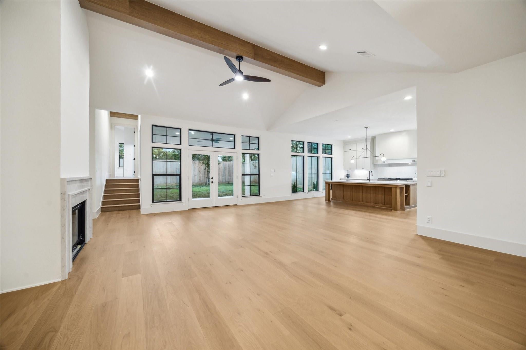 Houston, Texas, 77008, United States, 4 Bedrooms Bedrooms, ,4 BathroomsBathrooms,Residential,Active,1988430