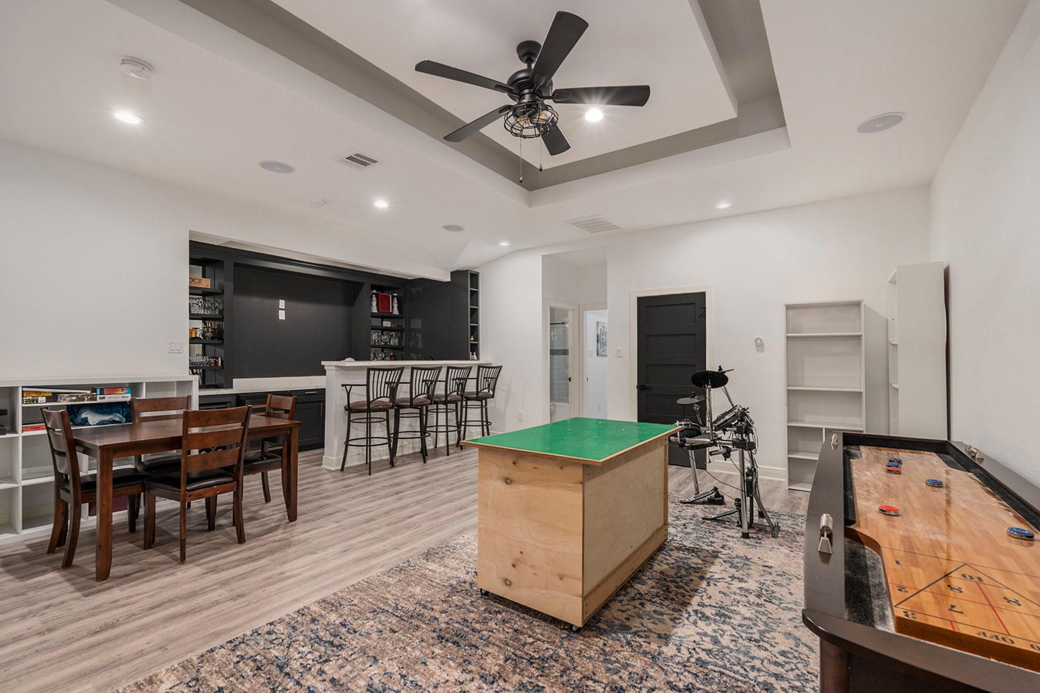 Conroe, Texas, 77304, United States, 6 Bedrooms Bedrooms, ,7 BathroomsBathrooms,Residential,Active,1971805