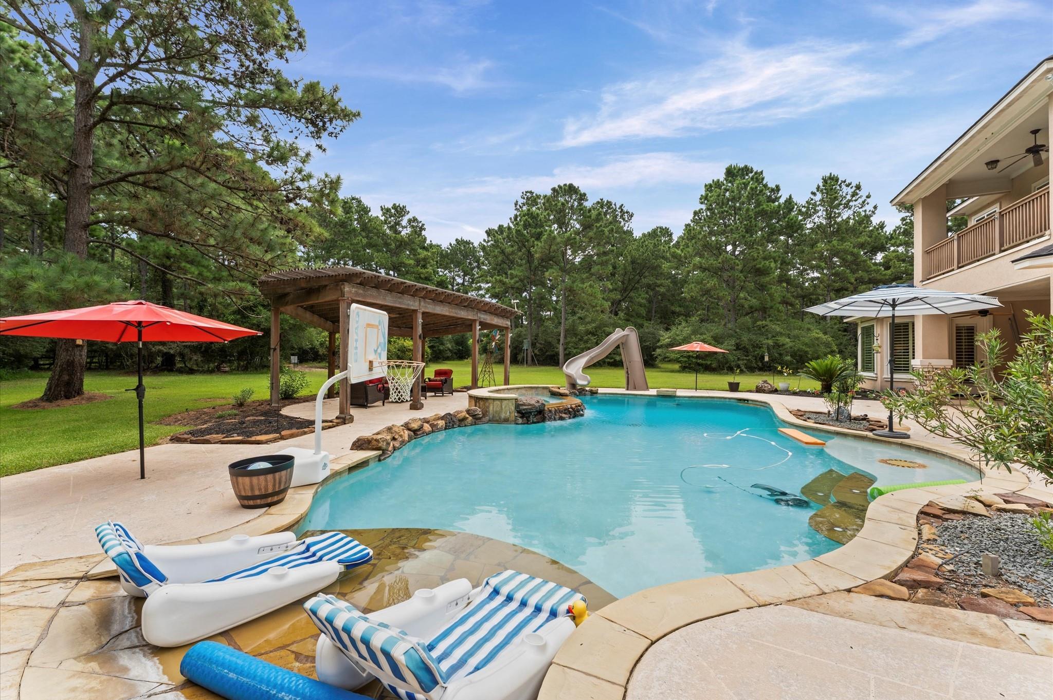 Magnolia, Texas, 77354, United States, 4 Bedrooms Bedrooms, ,5 BathroomsBathrooms,Residential,Active,1903221