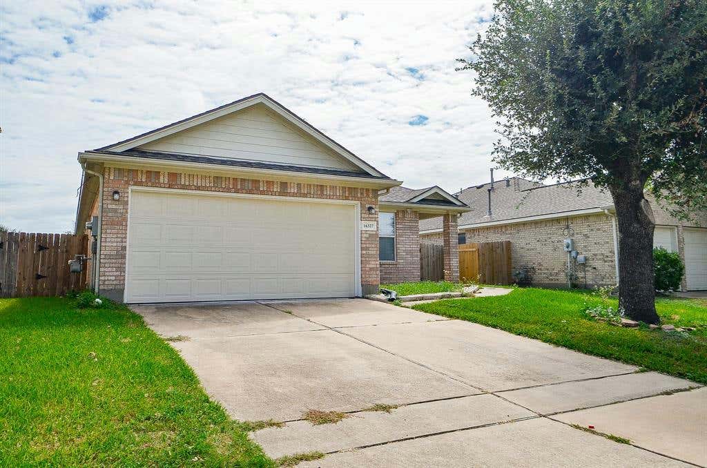 16327 BANDICOOT DR, SUGAR LAND, TX 77498, photo 1 of 32