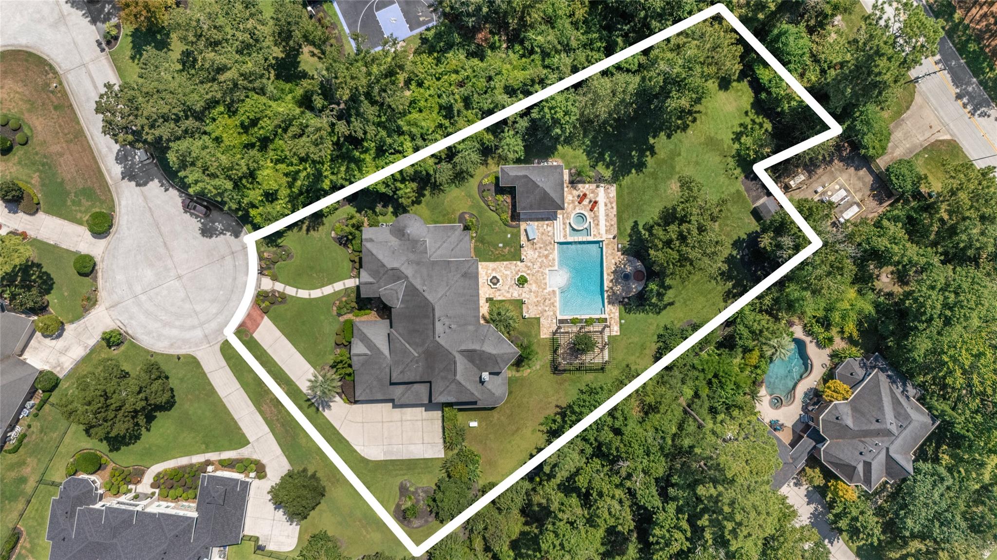 Humble, Texas, 77346, United States, 5 Bedrooms Bedrooms, ,8 BathroomsBathrooms,Residential,Active,2010145