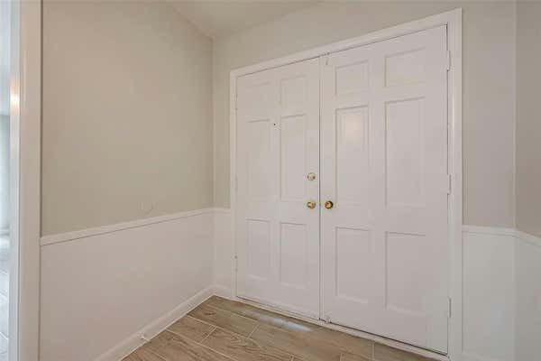 8319 BELLAIRE BLVD, HOUSTON, TX 77036, photo 4 of 35