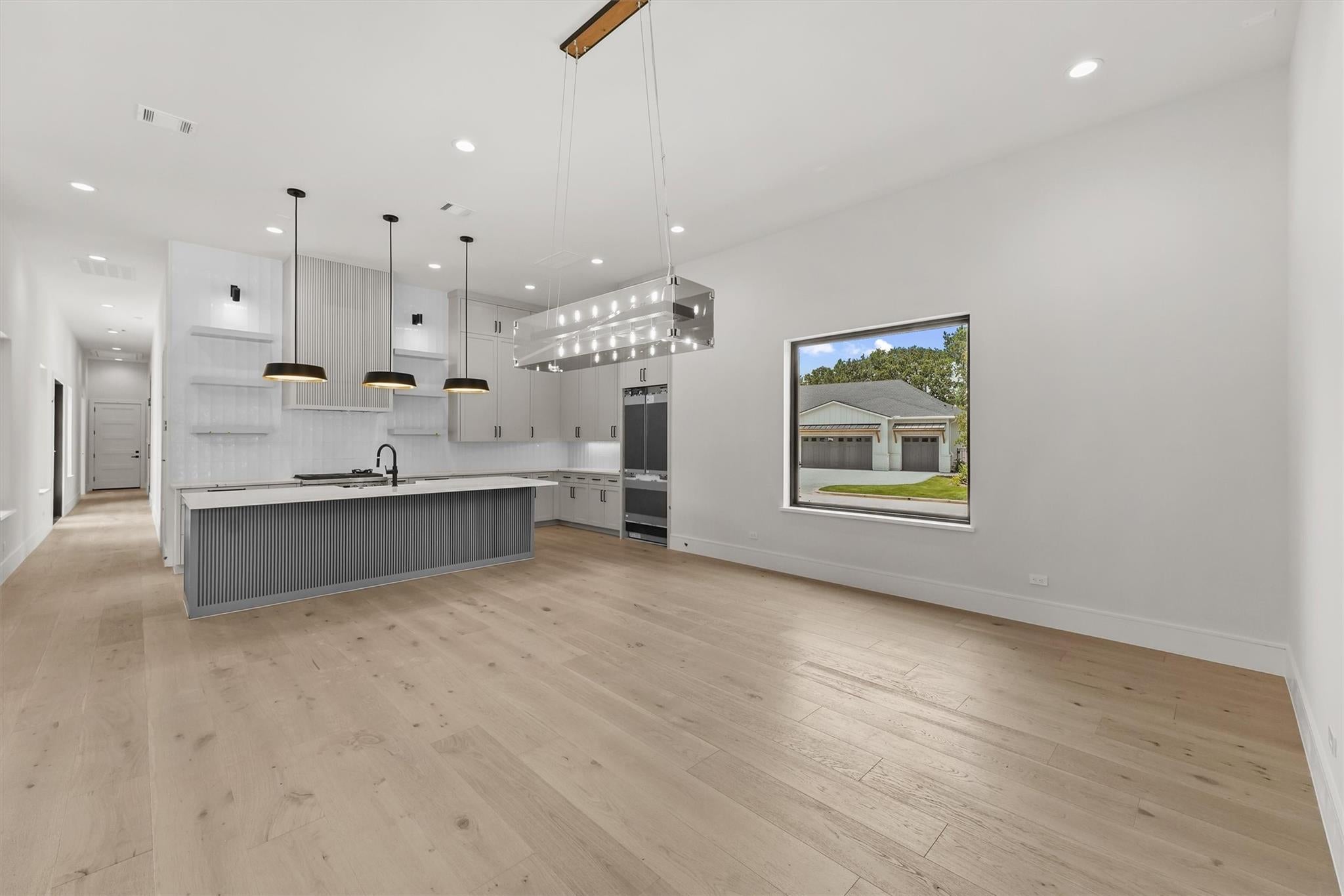 Montgomery, Texas, 77316, United States, ,Residential,Active,1704381