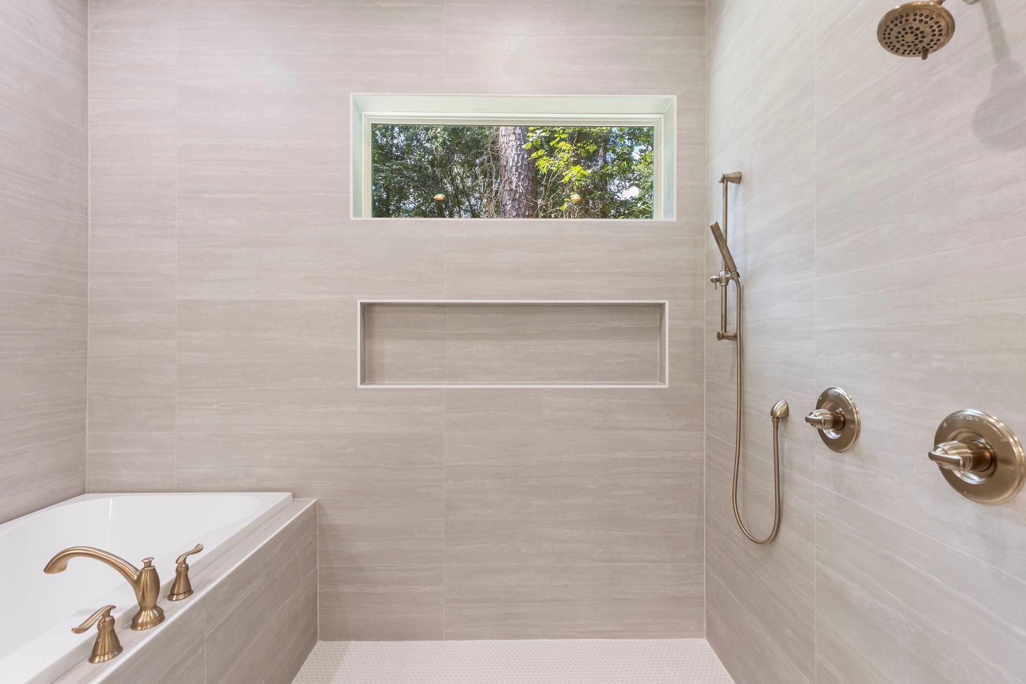 Magnolia, Texas, 77354, United States, 4 Bedrooms Bedrooms, ,6 BathroomsBathrooms,Residential,Active,2008717