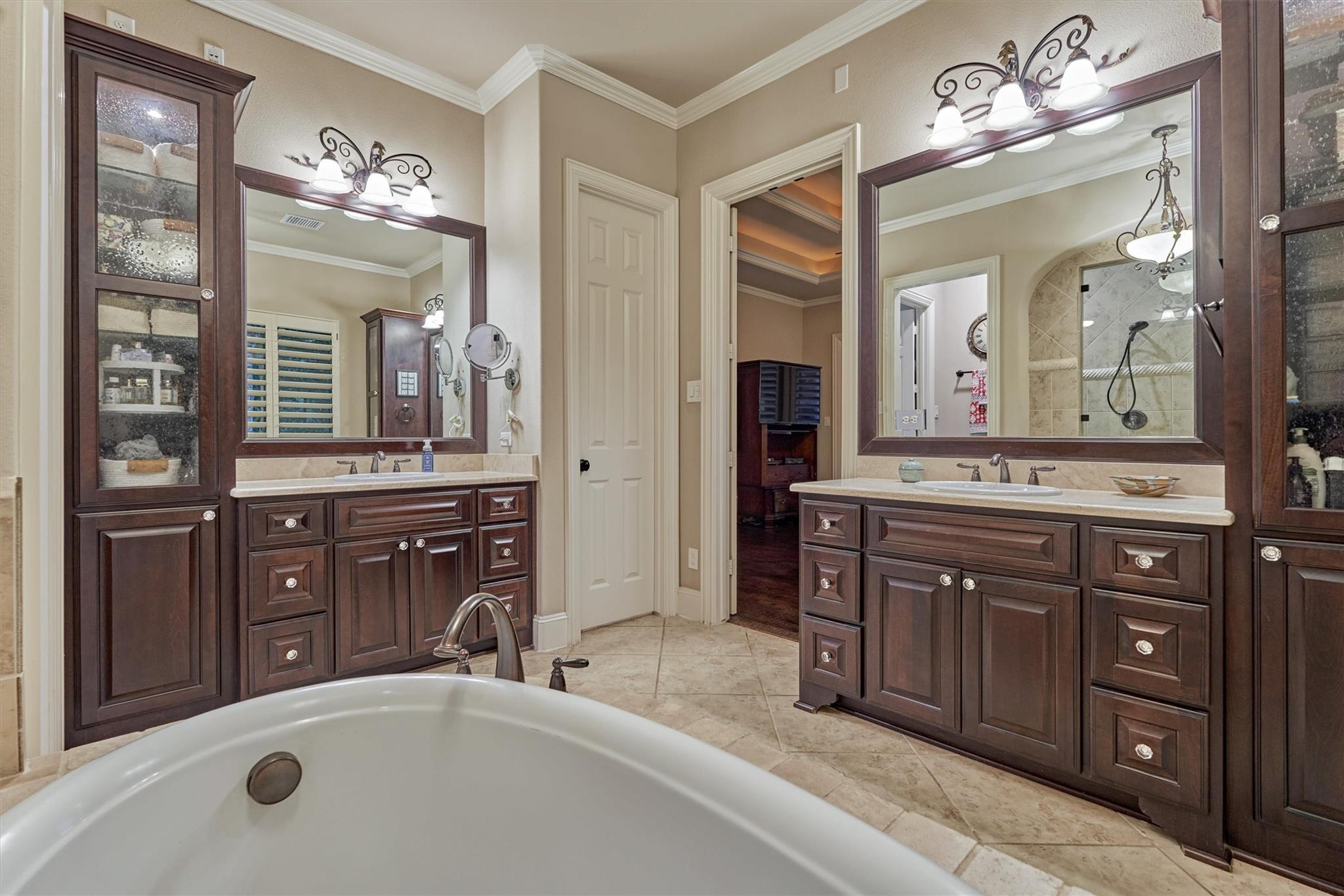 The Woodlands, Texas, 77382, United States, 3 Bedrooms Bedrooms, ,5 BathroomsBathrooms,Residential,Active,1899241