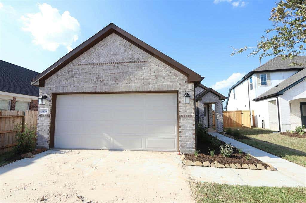 21647 WAVE HOLLOW DR, CYPRESS, TX 77433, photo 1 of 24