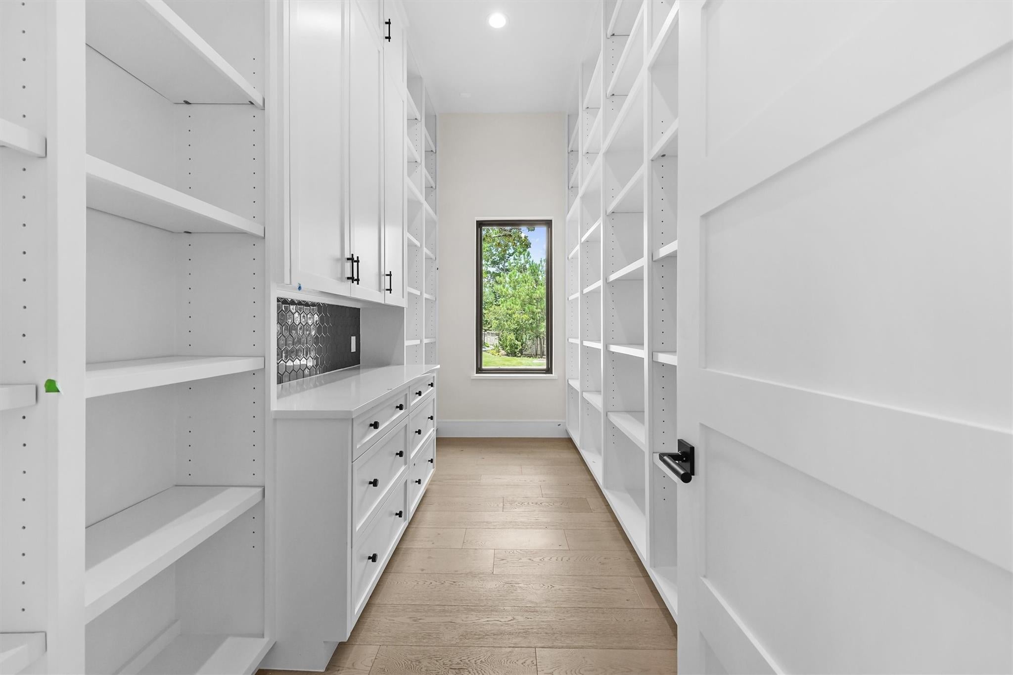 Montgomery, Texas, 77316, United States, ,Residential,Active,1704381