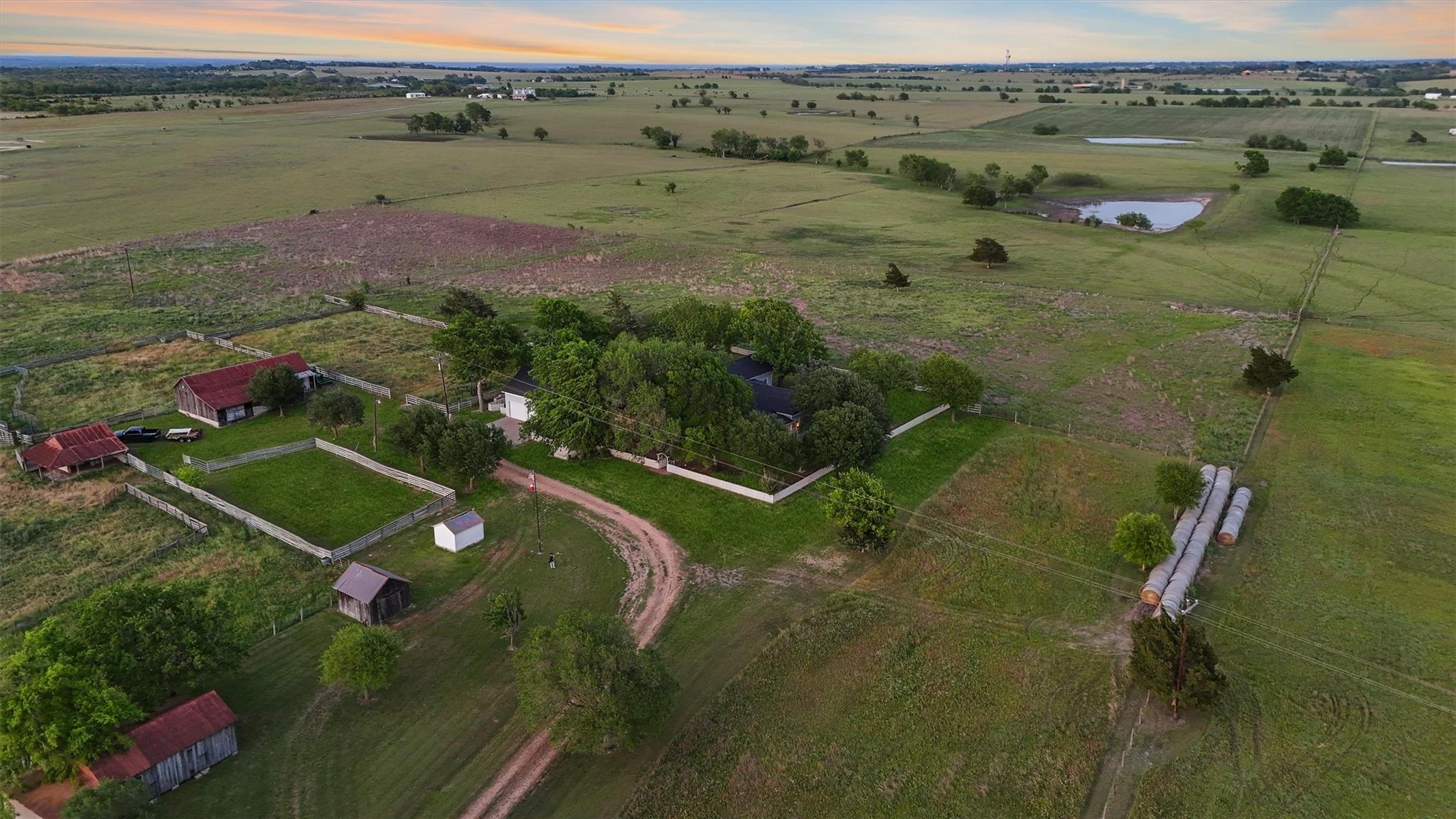 Brenham, Texas, 77833, United States, 3 Bedrooms Bedrooms, ,3 BathroomsBathrooms,Residential,Active,1920281