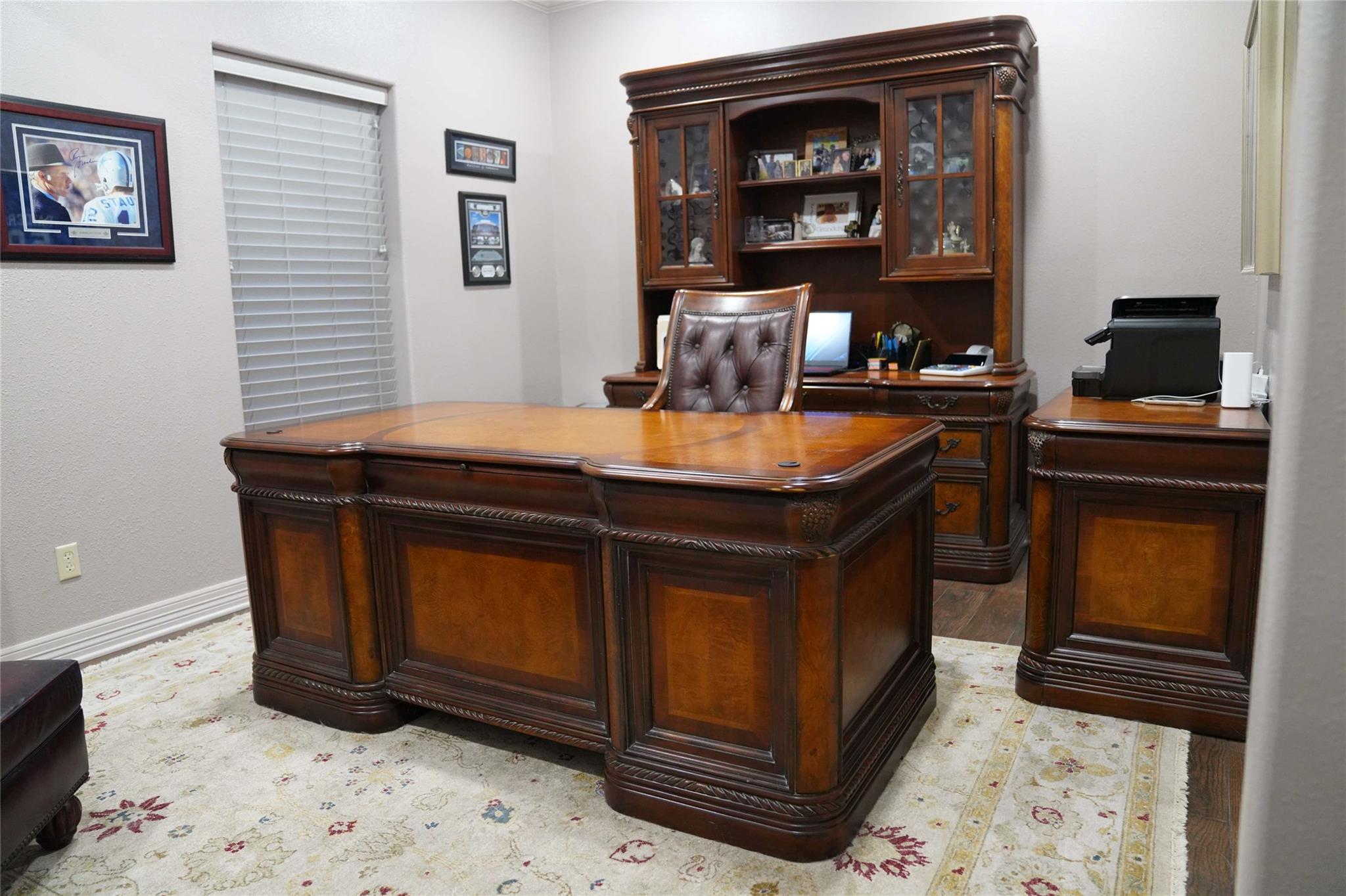 Sheridan, Texas, 77475, United States, 8 Bedrooms Bedrooms, ,5 BathroomsBathrooms,Residential,Active,1954329