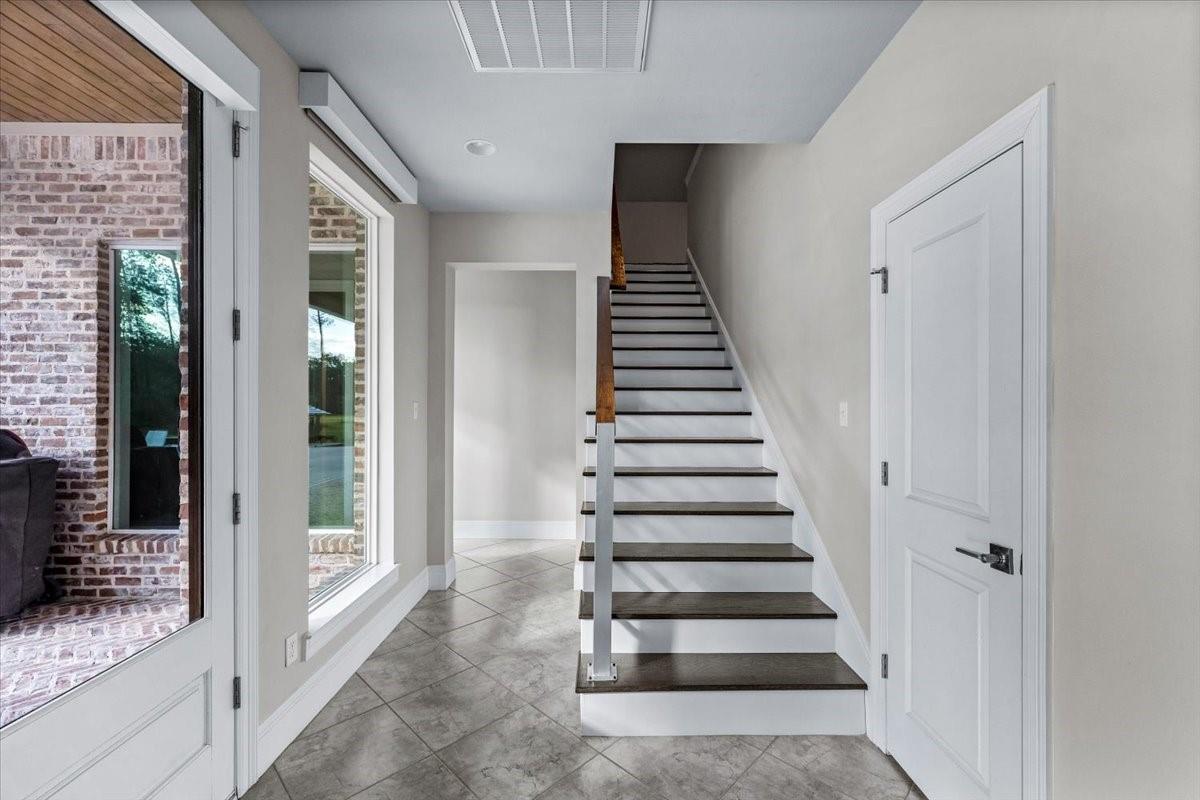 Kountze, Texas, 77625, United States, 4 Bedrooms Bedrooms, ,4 BathroomsBathrooms,Residential,Active,1990666