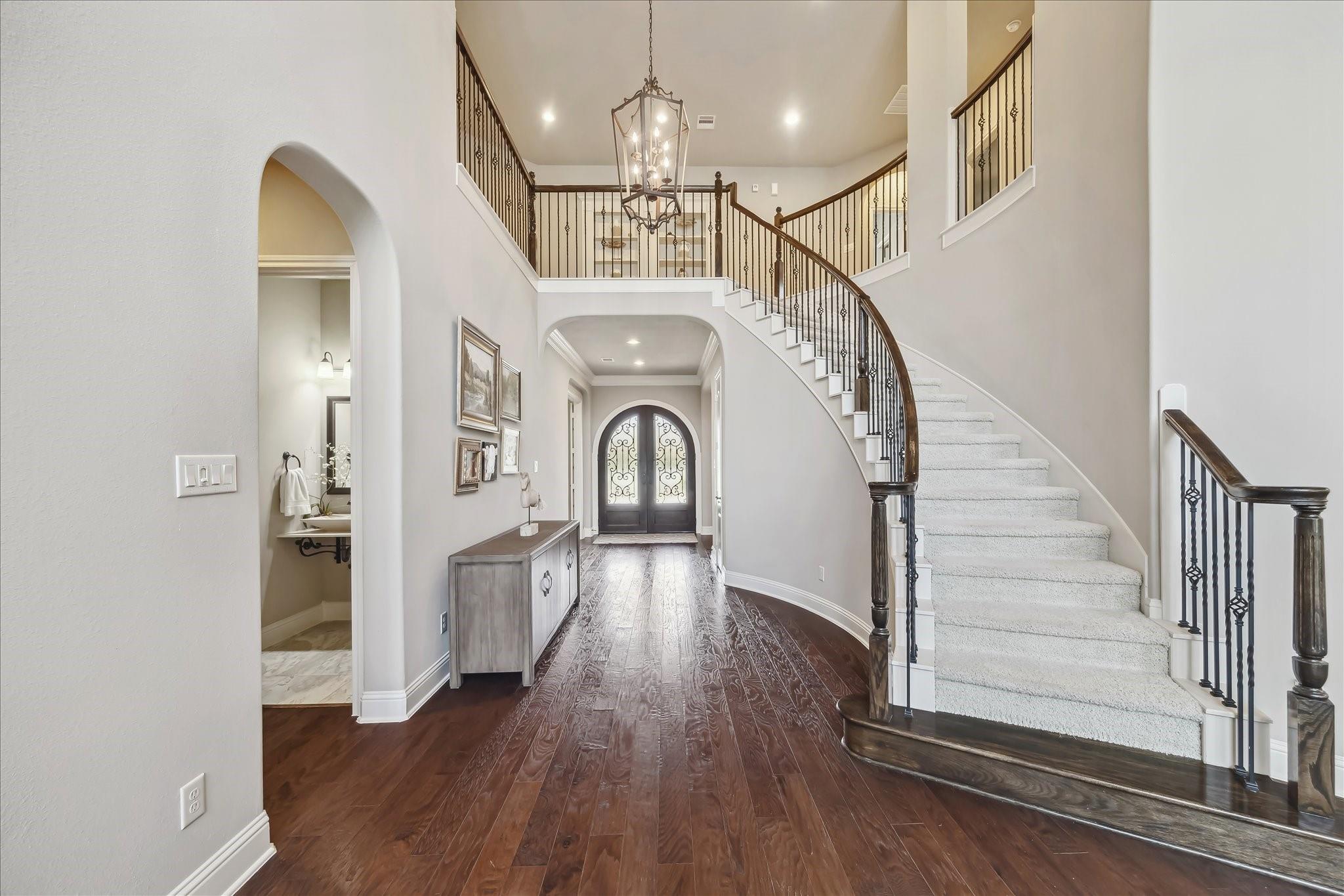 Sugar Land, Texas, 77479, United States, 5 Bedrooms Bedrooms, ,5 BathroomsBathrooms,Residential,Active,1894213