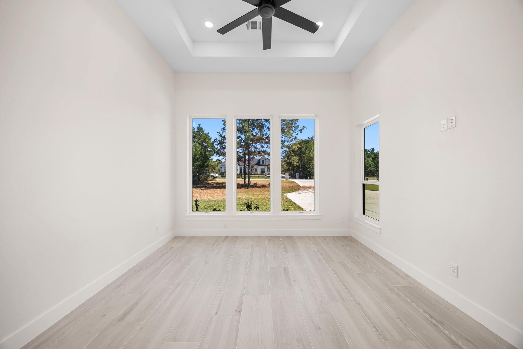 Montgomery, Texas, 77316, United States, 4 Bedrooms Bedrooms, ,4 BathroomsBathrooms,Residential,Active,1962179