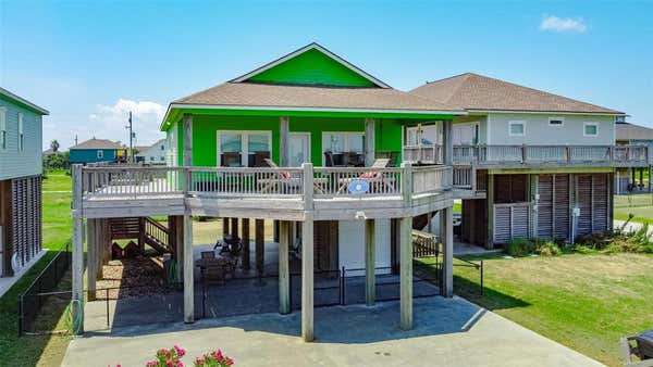 877 PALMETTO DR, CRYSTAL BEACH, TX 77650 - Image 1