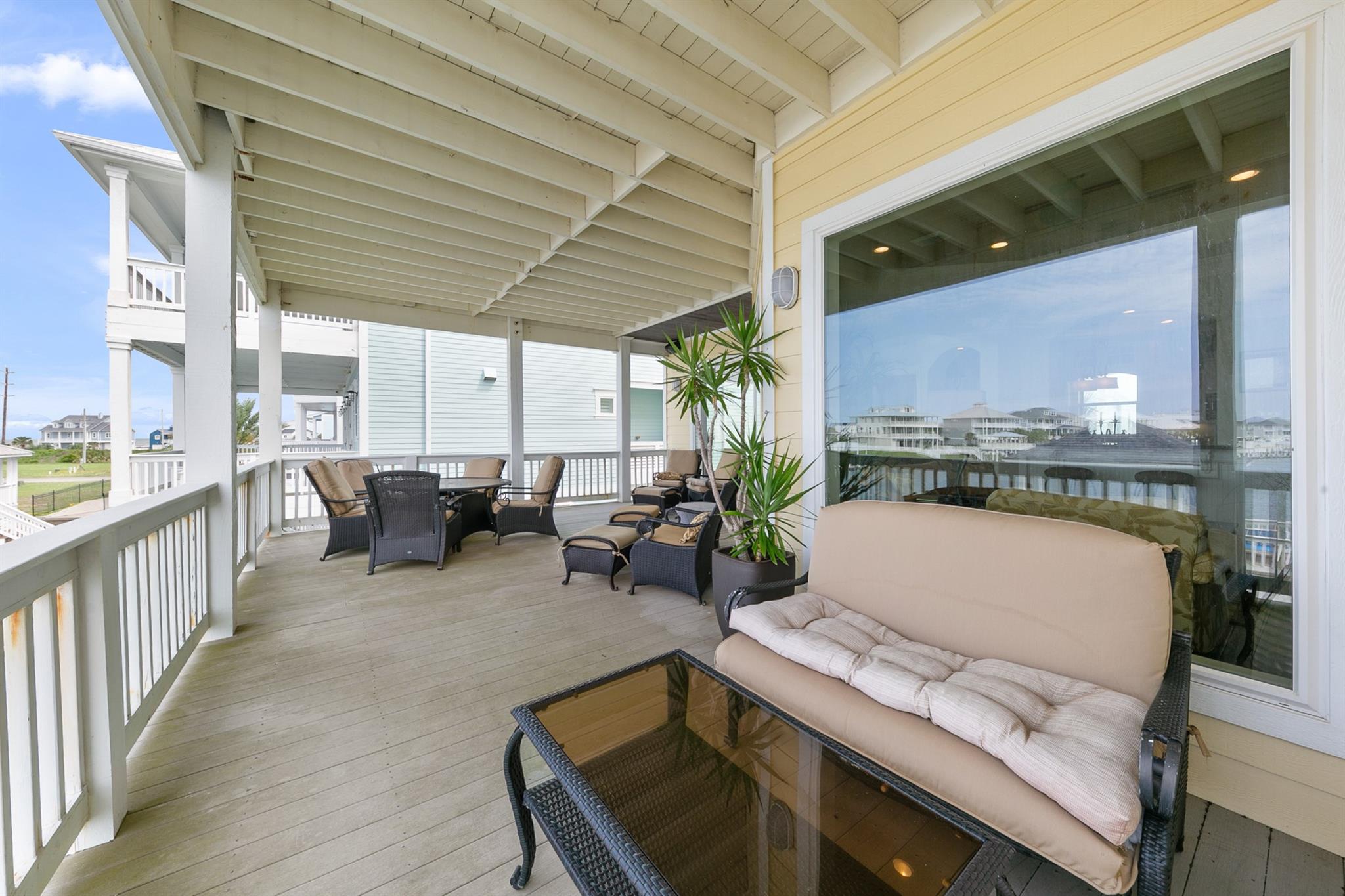 Galveston, Texas, 77554, United States, 4 Bedrooms Bedrooms, ,4 BathroomsBathrooms,Residential,Active,1943806