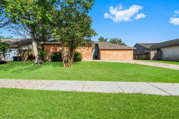 16961 GLENEAGLE DR N, CONROE, TX 77385 - Image 1