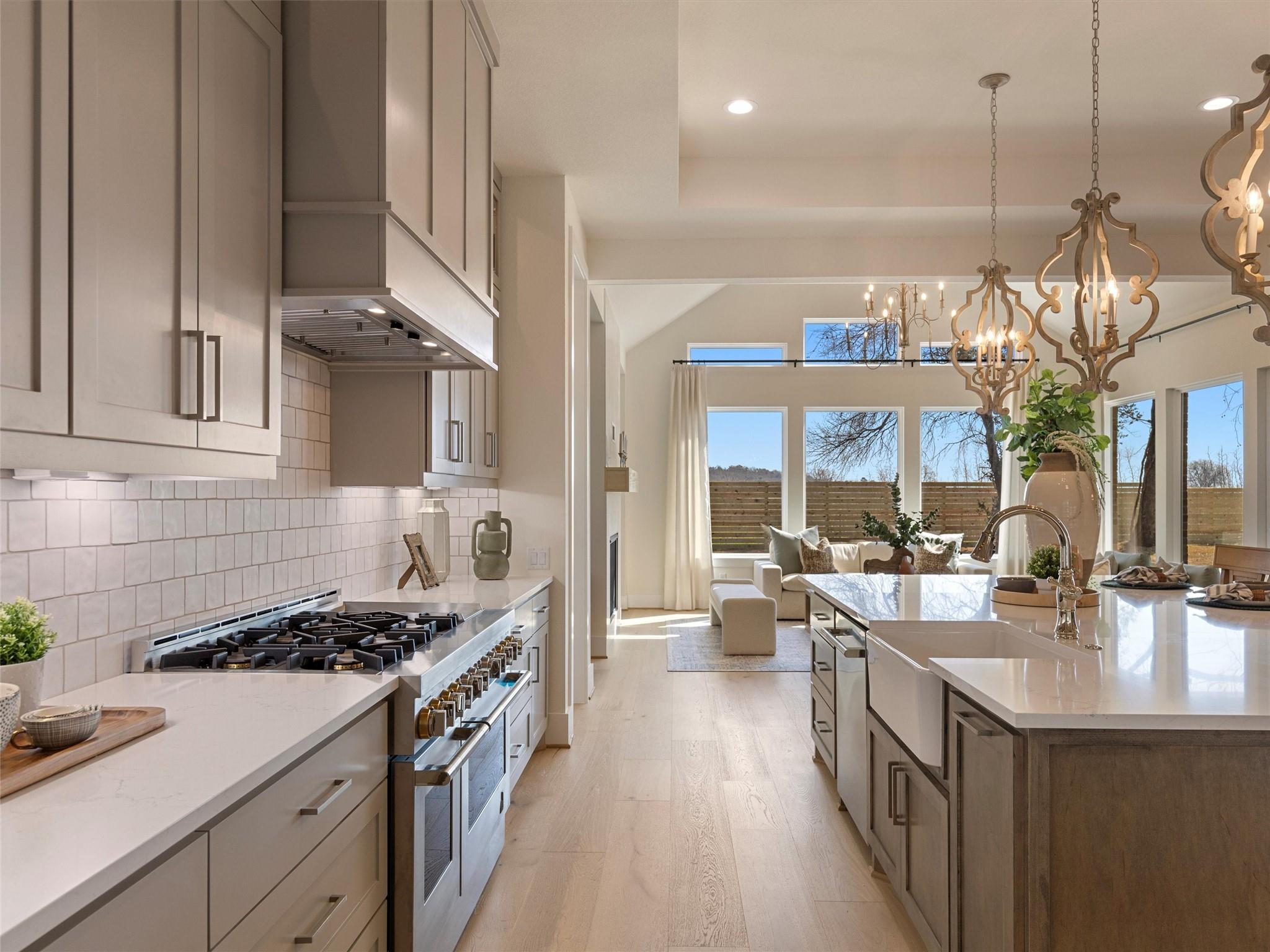 Smithville, Texas, 78957, United States, 4 Bedrooms Bedrooms, ,5 BathroomsBathrooms,Residential,Active,2006872